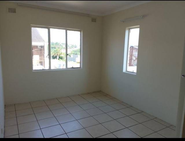 2 BEDROOM PROPERTY TO RENT IN AVOCA